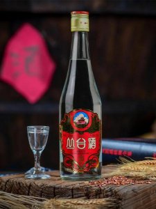 ​丛台酒c142度价格(丛台酒浓香型42度多少钱一箱)