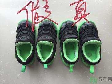 毛毛虫鞋真假区分 婴儿耐克毛毛虫鞋真假区分对比图