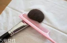 化妆刷怎么挑选？9种化妆刷全解析