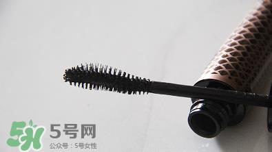 赫莲娜蟒纹睫毛膏好用吗 使用心得
