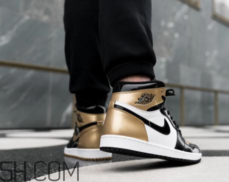 air jordan 1 top3黑金鸳鸯配色上脚效果好看吗？