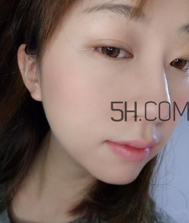 la girl洛杉矶女孩粉底液多少钱？洛杉矶女孩粉底液怎么用