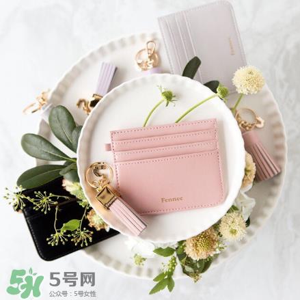 夏天背什么包包好看 夏天时尚又实用的小众包包