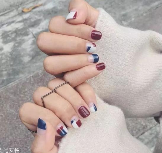 女生秋冬做什么美甲好看 冬季美甲这几款最显气质