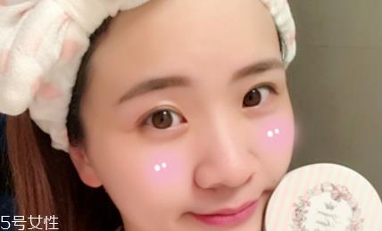 清纯韩式裸妆画法步骤图 白皙迷人的妆容教程