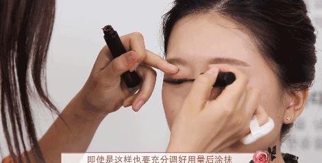 干玫瑰色妆容怎么化？干玫瑰色妆容画法步骤