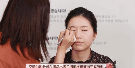 干玫瑰色妆容怎么化？干玫瑰色妆容画法步骤