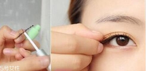 淑女妆怎么画清新自然？教你化一个撩倒男神的妆