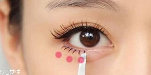 淑女妆怎么画清新自然？教你化一个撩倒男神的妆