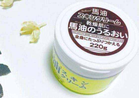 保湿面霜和乳液的区别 合适的护肤品很重要