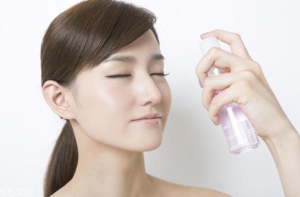 保湿面霜和乳液的区别 合适的护肤品很重要