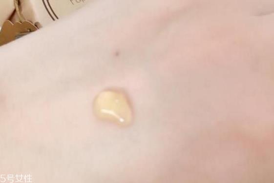 保湿面霜和乳液的区别 合适的护肤品很重要