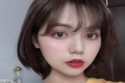 ​素颜也显白的口红有哪些 无敌百搭蜜桃色口红推荐