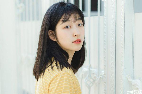 多久洗一次头发合适 头发一直掉怎么办