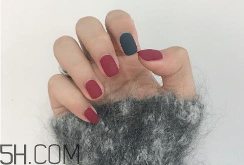 做磨砂美甲多少钱？卡通人物美甲教程步骤