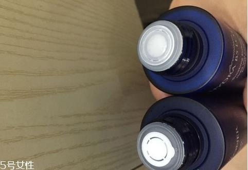 ahc水乳怎么辨别真假 真假对比图片
