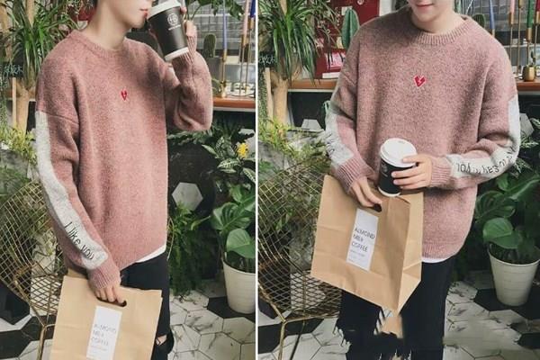 九零后男生怎么穿卫衣好看 九零后男生穿迷彩服好看吗