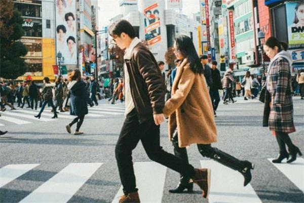 女生故意不回信息是什么心理 女生故意不回信息怎么办