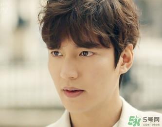 李敏镐的手表什么牌子？李敏镐手表同款