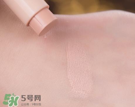 爱丽小屋唇部遮瑕膏怎么样？爱丽小屋唇部遮瑕膏好用吗？