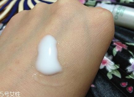 自然堂乳液多少钱一瓶？看看各个系列的报价