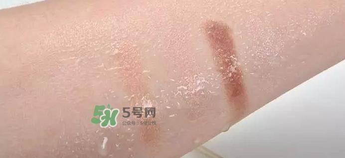 canmake五色眼影怎么样？canmake五色眼影桃花妆怎么画？