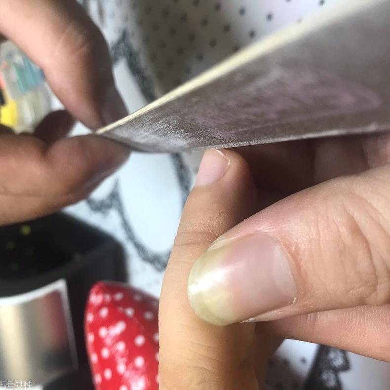 短指甲怎么上色？短指甲上色详细步骤