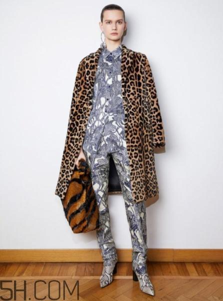 roberto cavalli2018早秋服装系列好看吗_有哪些款式？