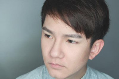 ​屌丝也能变男神，一个男人的化妆全过程