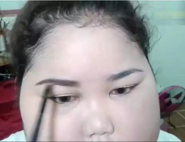 脸胖怎么化妆好看？脸大怎么化妆好看
