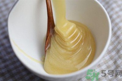 ​新鲜蜂蜜可以擦脸吗?蜂蜜擦脸的功效与作用