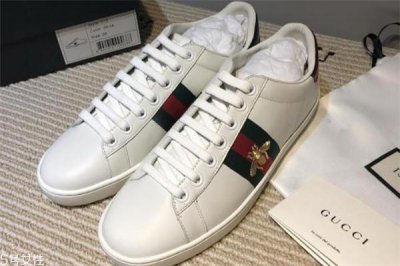 ​gucci蜜蜂小白鞋真假 辨别方法很简单