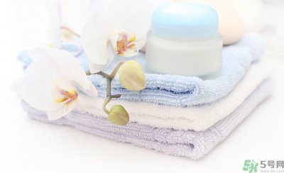 ​角质层薄用什么护肤品？角质层薄用什么洗面奶？