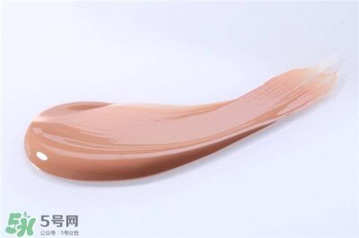 ​先用粉底液还是气垫bb 粉底液用在哪个步骤