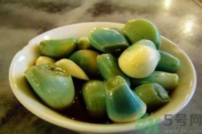 ​醋泡大蒜对健康有什么影响？醋泡大蒜的做法是什么？