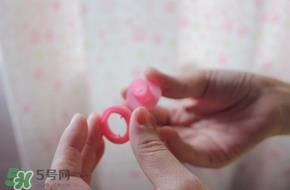 弹珠汽水怎么开？弹珠汽水怎么开不会喷？