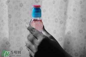 弹珠汽水怎么开？弹珠汽水怎么开不会喷？
