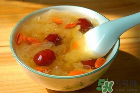银耳红枣汤怎样煮才粘稠？银耳红枣汤为什么煮不粘稠？