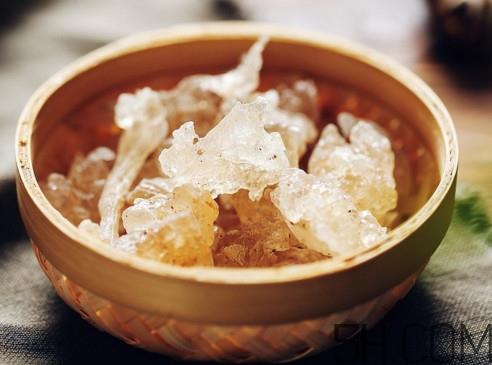 雪燕功效与作用是什么？雪燕哪些人不宜吃