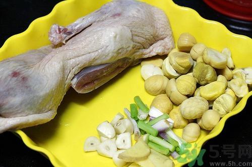 板栗焖鸭怎么做?板栗焖鸭的营养价值