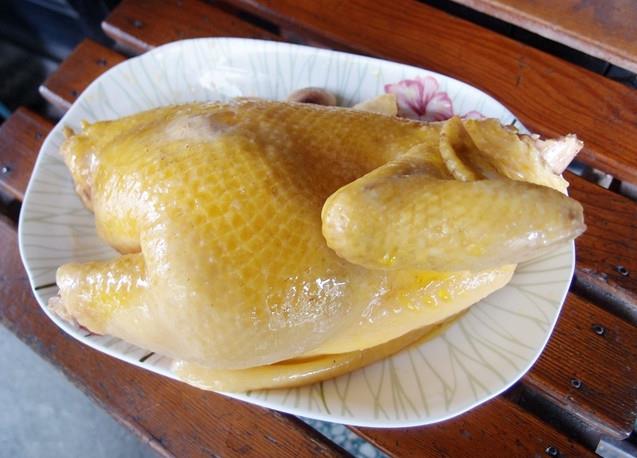 怎样煮白斩鸡好吃 白斩鸡煮多长时间