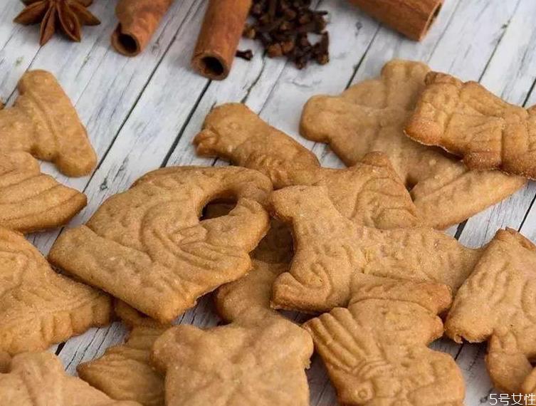 烤饼干用什么面粉 烤饼干可以用高筋面粉吗