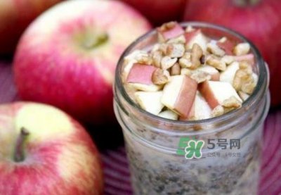 ​苹果能和牛奶一起吃吗？苹果能做什么吃的