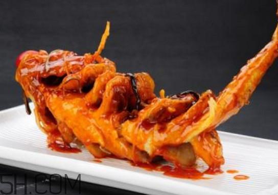 松鼠鱼是川菜吗？松鼠鱼是糖醋鱼吗