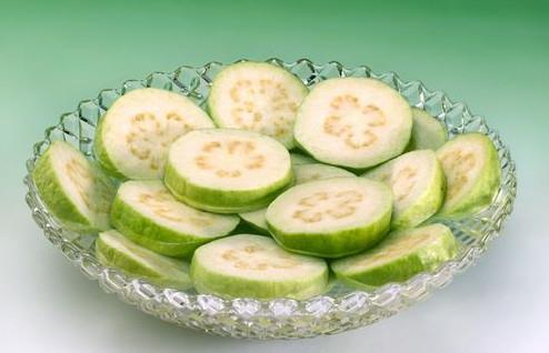 芭乐是番石榴吗？芭乐是什么水果