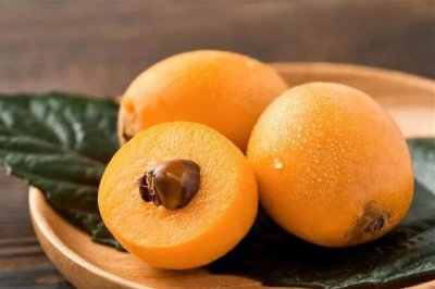 ​枇杷怎么吃治咳嗽最好 枇杷对嗓子好吗