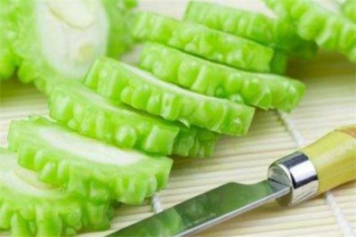 ​夏天心火旺吃什么好 夏天心火旺怎么调理