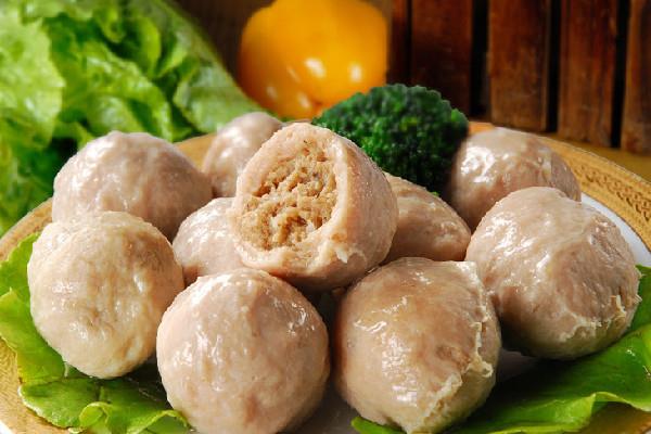 做牛肉丸为什么要加冰块 牛肉丸加什么粉有弹性