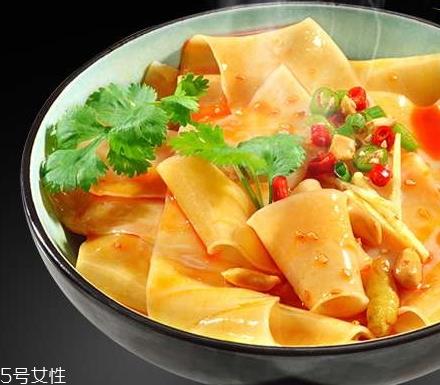 阿宽红油面皮健康吗？来看看它的危害