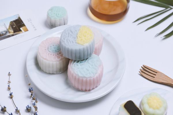 冰皮月饼需要烤吗 冰皮月饼烤了会怎么样